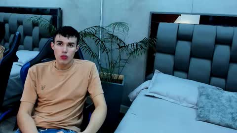 Eros Mancini online show from 20, 12, 2025