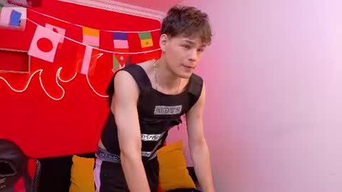 Snapshot of eros_steel chatting on 3, 7, 2026 Eros online show from 3, 7, 2026