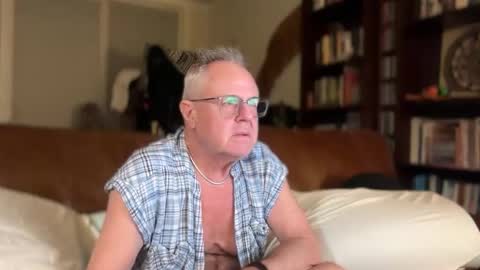Snapshot of erostalk chatting on 31, 12, 2024 eros online show from 31, 12, 2024