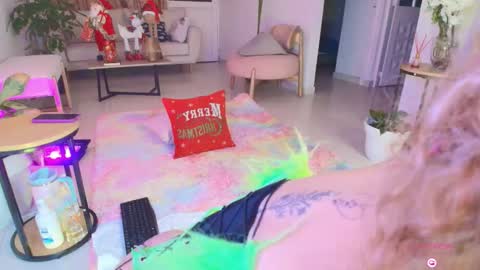 TINY  online show from 26, 11, 2025