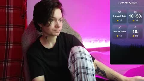 esajukyy online show from 28, 9, 2025