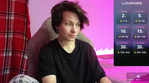 esajukyy online show from 14, 10, 2025