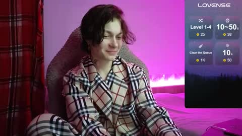 esajukyy online show from 2, 11, 2025