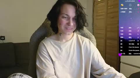 Snapshot of esajukyy chatting on 10, 3, 2026 esajukyy online show from 10, 3, 2026