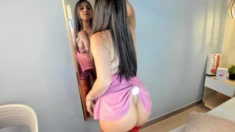 Snapshot of escarleth__ chatting on 18, 1, 2025 Escarlet online show from 18, 1, 2025