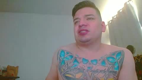 escodamus12 online show from 6, 1, 2025