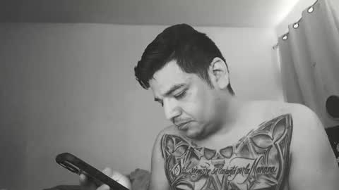 escodamus12 online show from 27, 2, 2025