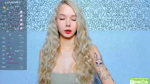 Snapshot of eshcka chatting on 21, 3, 2026 Megan and Brad online show from 21, 3, 2026