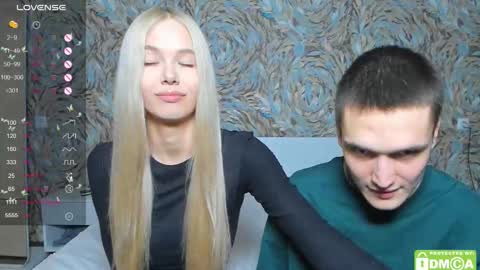 Snapshot of eshcka chatting on 22, 3, 2026 Megan and Brad online show from 22, 3, 2026