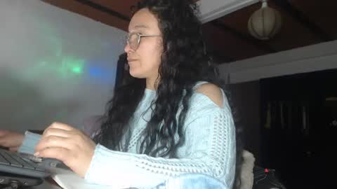 Snapshot of eskelaswd chatting on 11, 10, 2025 Eskela911 online show from 11, 10, 2025