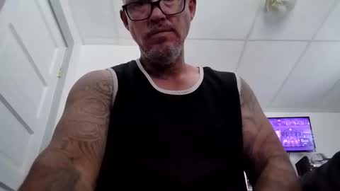 eskewrichard0437131 online show from 12, 4, 2026