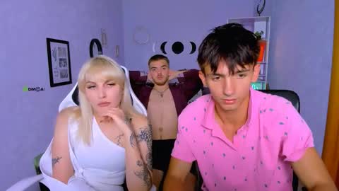 esma_shine online show from 14, 9, 2025