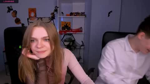 esma_shine online show from 27, 10, 2025