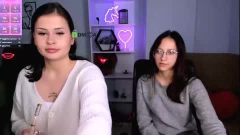 esma_shine online show from 26, 11, 2025