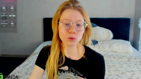 Esme Runn online show from 21, 5, 2026