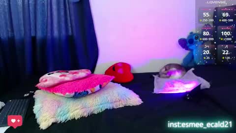 Snapshot of esmecaldwel chatting on 17, 11, 2025 Esme Caldwel online show from 17, 11, 2025