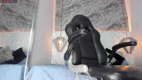 Snapshot of esmeralda__18 chatting on 6, 5, 2026 Esmeralda online show from 6, 5, 2026