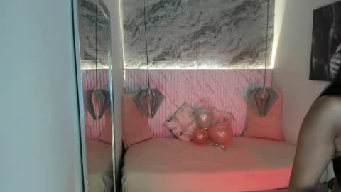 Snapshot of esmeralda__18 chatting on 28, 5, 2026 Esmeralda online show from 28, 5, 2026