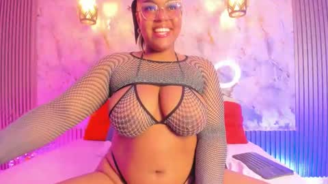 Snapshot of esmeralda_duarte chatting on 22, 1, 2025 esmeralda online show from 22, 1, 2025