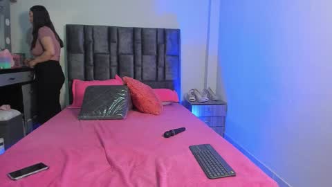 Perla online show from 21, 11, 2025