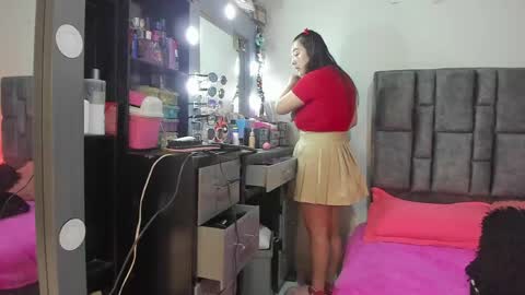 Perla online show from 4, 5, 2026