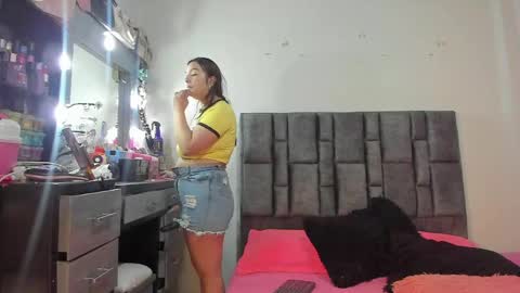 Perla online show from 13, 5, 2026
