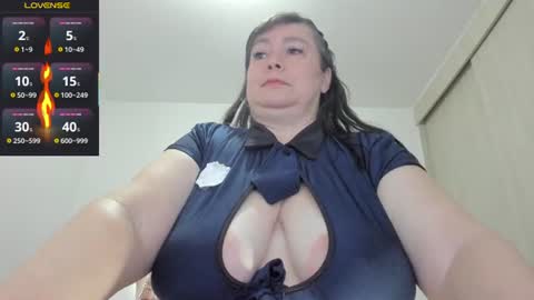 Esmeralda online show from 18, 6, 2026