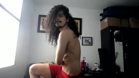 Esnider online show from 24, 4, 2026