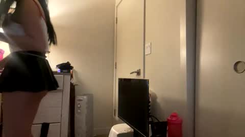 Snapshot of esoterickitten777 chatting on 14, 1, 2026 axe online show from 14, 1, 2026