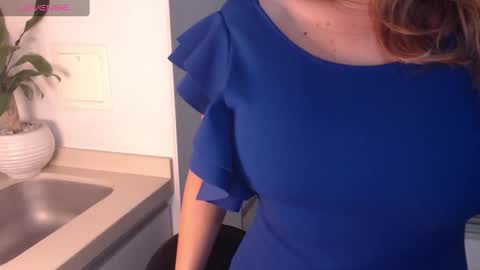 Snapshot of esperanza86_ chatting on 2, 1, 2025 Juliana online show from 2, 1, 2025
