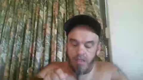 Essensual Elf online show from 17, 9, 2025