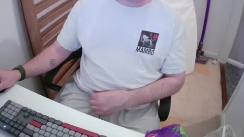 Snapshot of essex_wild chatting on 5, 5, 2026 Morph online show from 5, 5, 2026