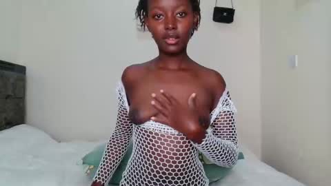 essypetite online show from 16, 12, 2025