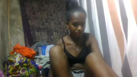 Snapshot of estancelee chatting on 13, 6, 2026 estancelee online show from 13, 6, 2026