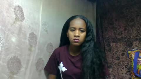 Snapshot of estancelee chatting on 7, 7, 2026 estancelee online show from 7, 7, 2026
