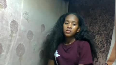 Snapshot of estancelee chatting on 7, 7, 2026 estancelee online show from 7, 7, 2026