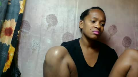 Snapshot of estancelee chatting on 8, 7, 2026 estancelee online show from 8, 7, 2026