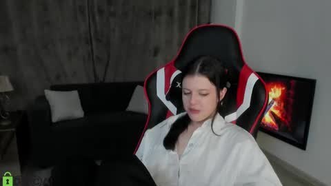 Snapshot of este_ria chatting on 26, 12, 2024 esteria online show from 26, 12, 2024