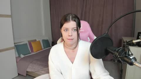 Snapshot of este_ria chatting on 29, 12, 2024 esteria online show from 29, 12, 2024