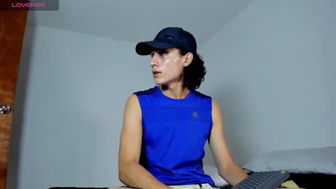 esteban02_ online show from 5, 2, 2026