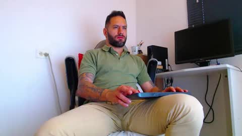 esteban online show from 7, 1, 2026