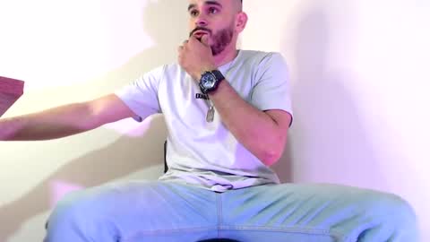 Snapshot of esteban_fer chatting on 22, 12, 2024 Esteban Fernandez online show from 22, 12, 2024