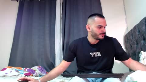 Snapshot of esteban_fer chatting on 19, 2, 2025 Esteban Fernandez online show from 19, 2, 2025