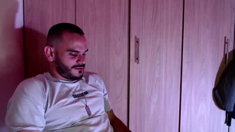 Snapshot of esteban_fer chatting on 23, 2, 2025 Esteban Fernandez online show from 23, 2, 2025
