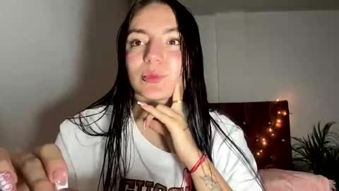 estefa1 online show from 4, 4, 2026