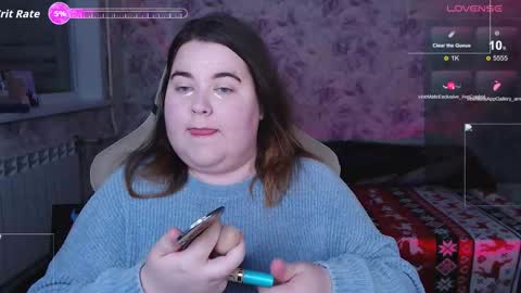 Snapshot of estelle_hicks chatting on 9, 11, 2025 estelle_hicks online show from 9, 11, 2025