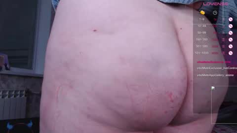 Snapshot of estelle_hicks chatting on 25, 11, 2025 estelle_hicks online show from 25, 11, 2025