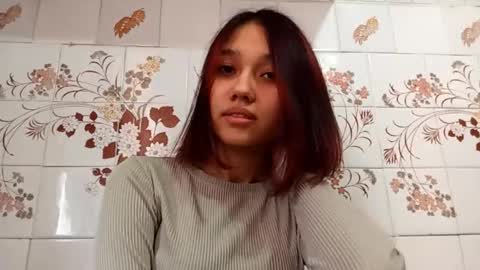 Snapshot of estellekirbo chatting on 6, 2, 2026 estellekirbo online show from 6, 2, 2026