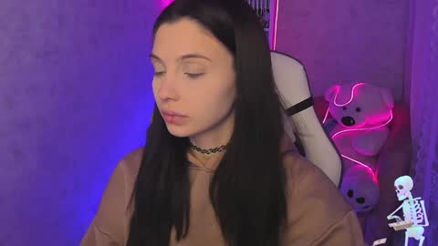 Ester online show from 29, 1, 2025