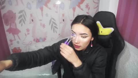 Snapshot of esther_toro_b chatting on 7, 12, 2024 esther_toro_b online show from 7, 12, 2024